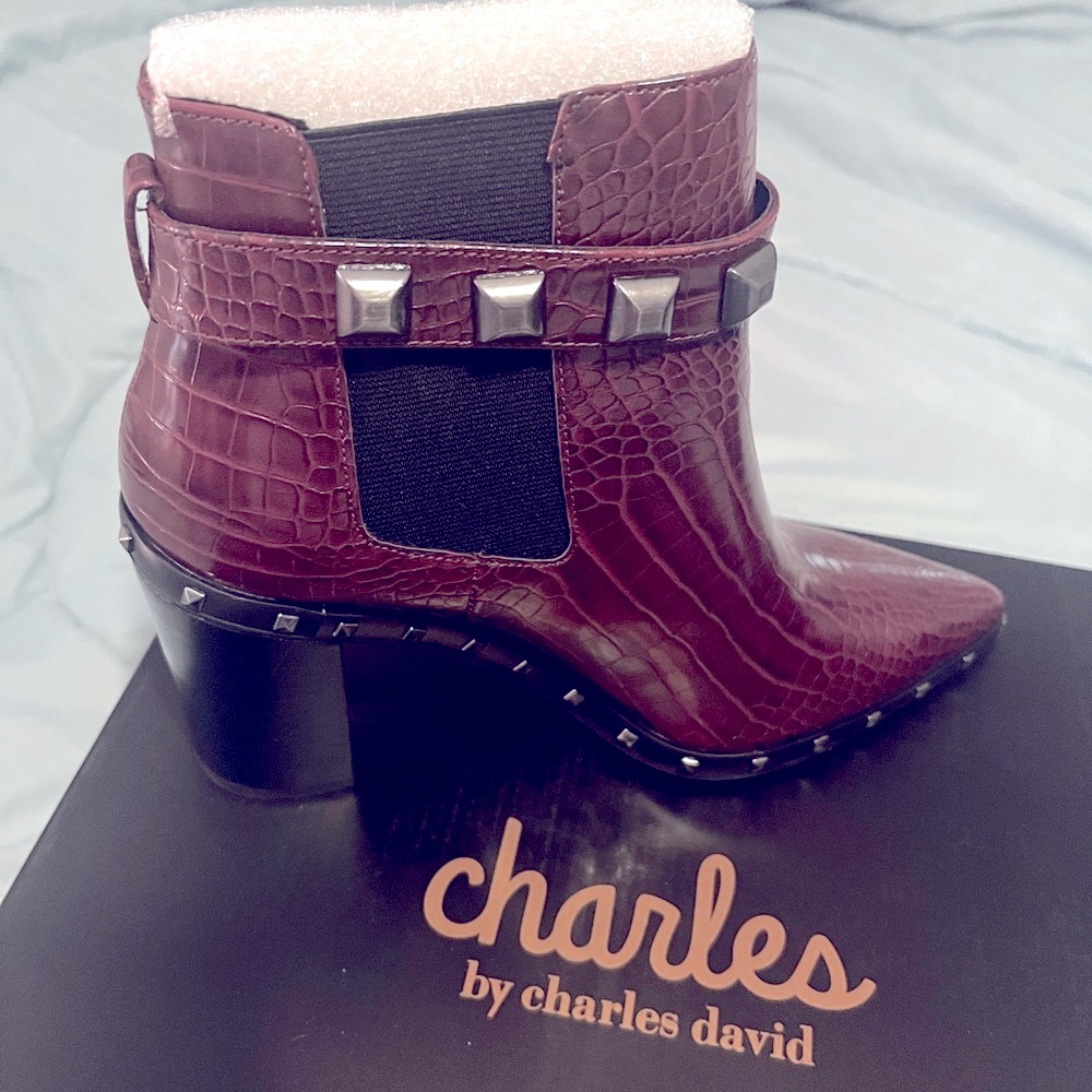 Boots - Picture 2 of 2